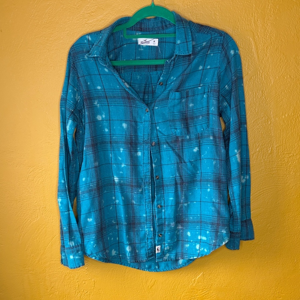 Hollister M Blue Plaid Button-Up Distressed Flannel Shirt
